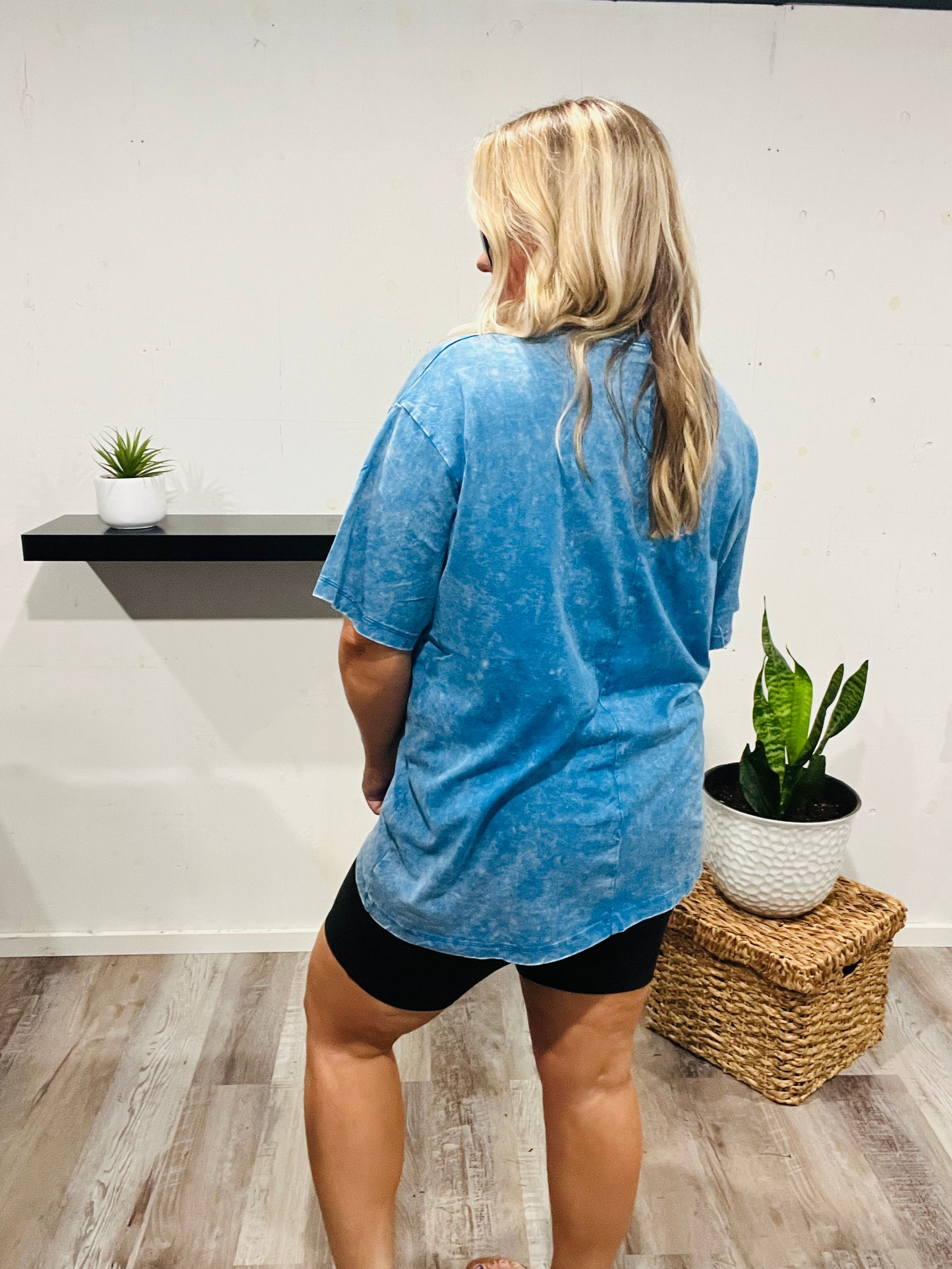 🤍 Midday Sky Blue Washed Tee