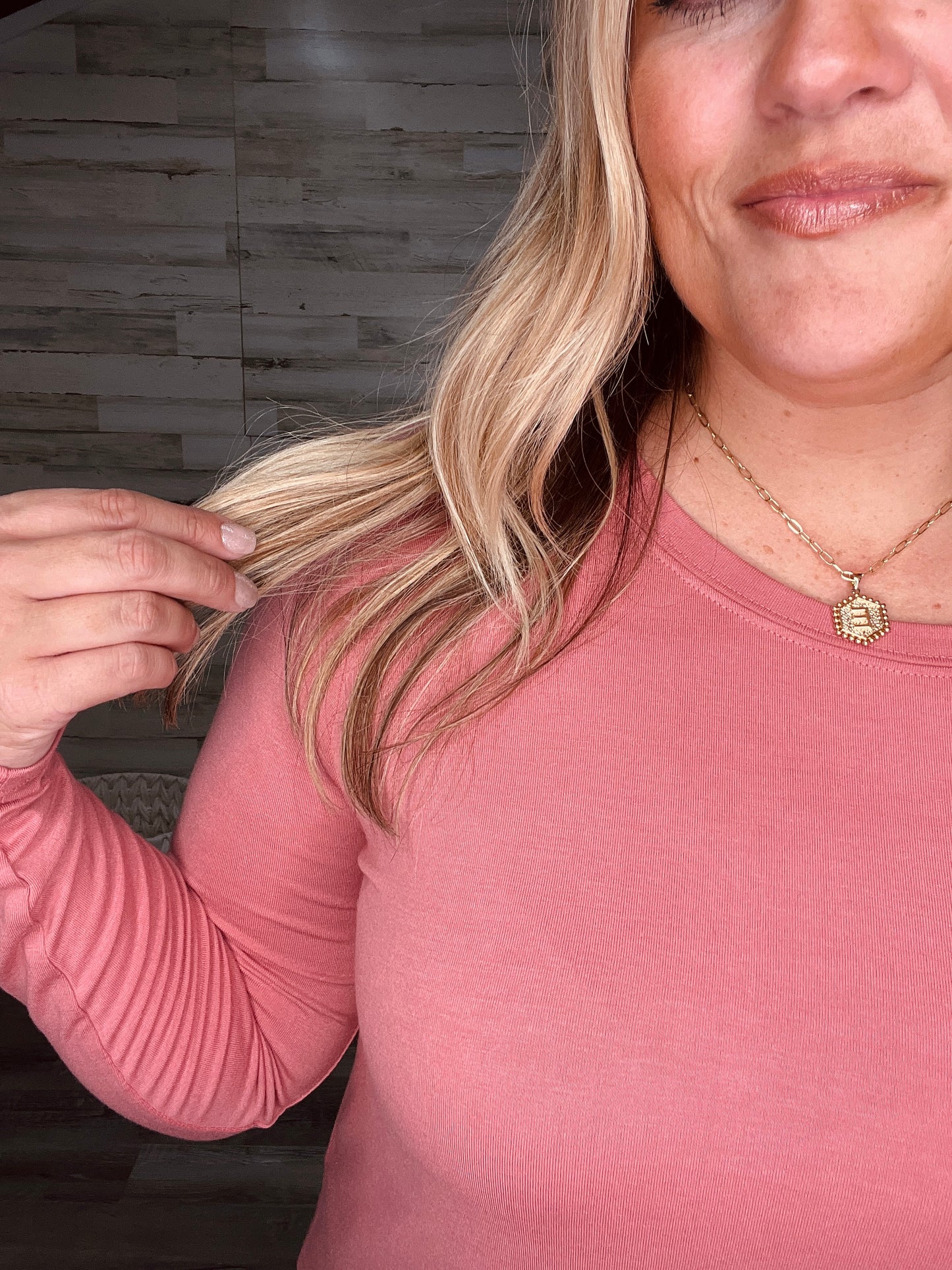Humble Me Winter Rose Staple