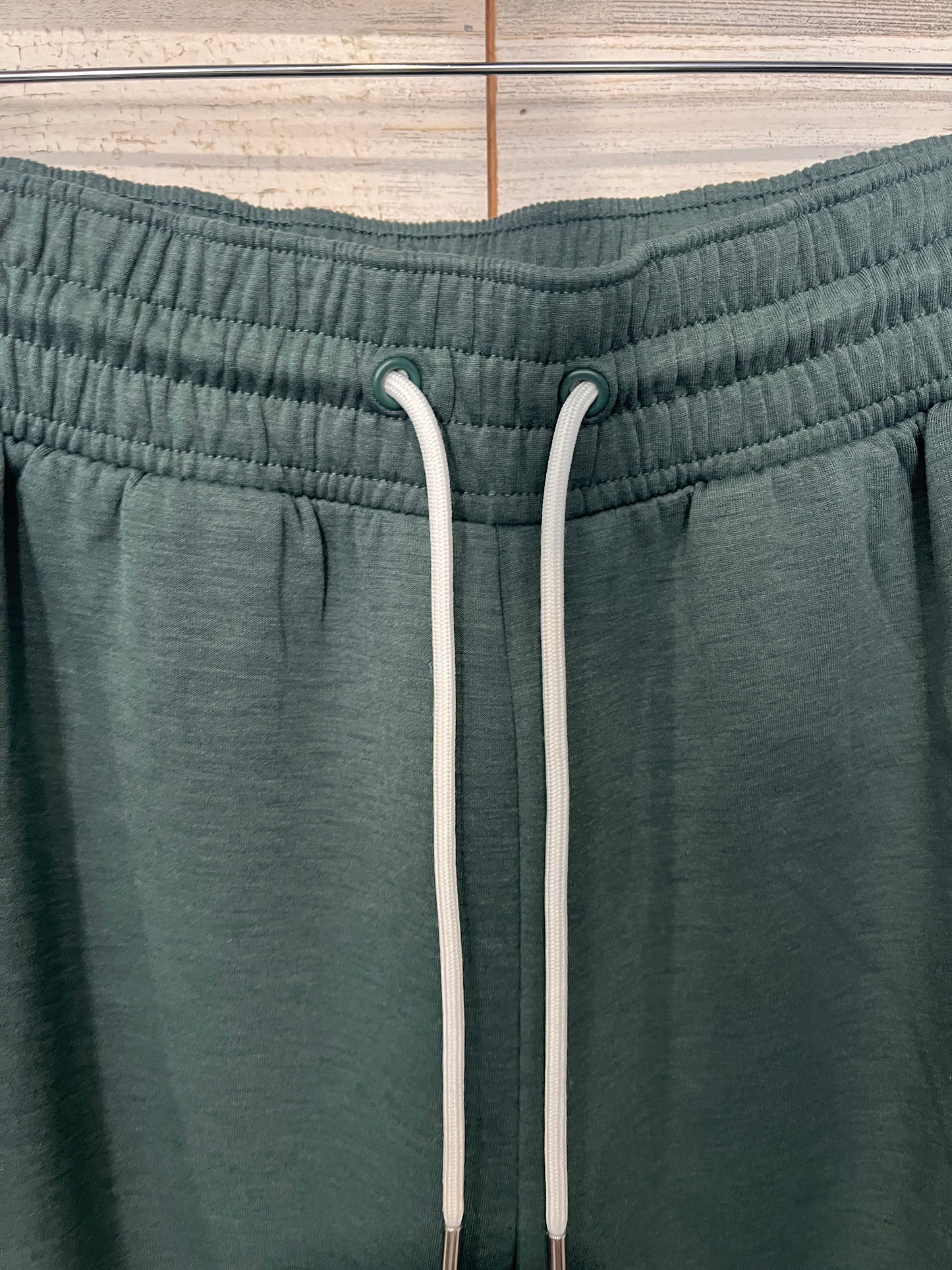 π€ Live In Jaded Scuba Sweatpants