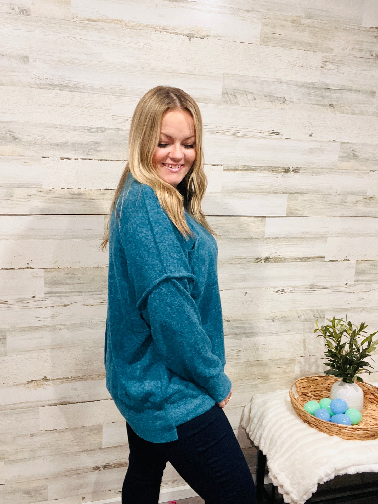 🤍Cozy Rainy Day Sweater