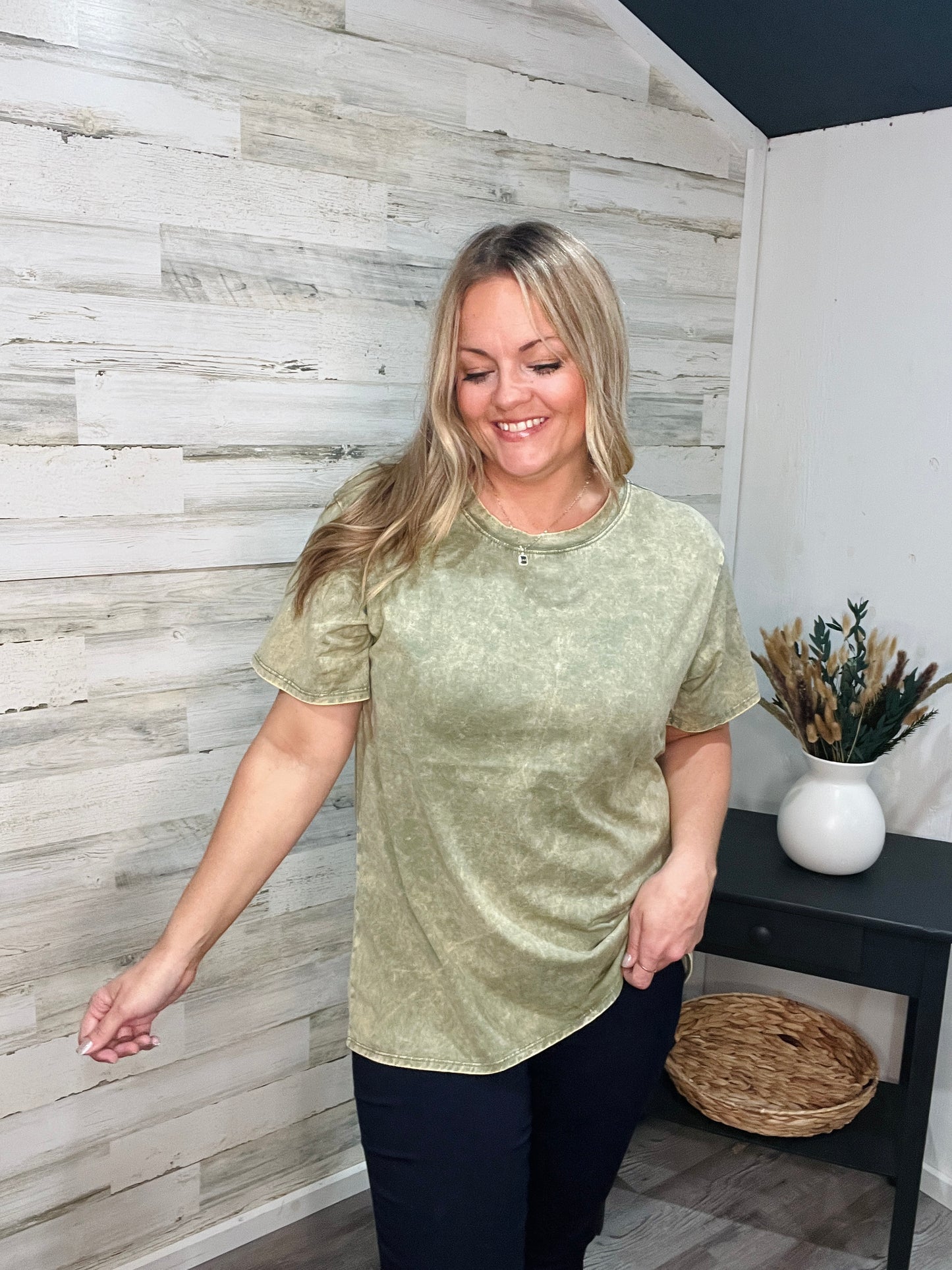 🤍Jamison Jade Washed Tee