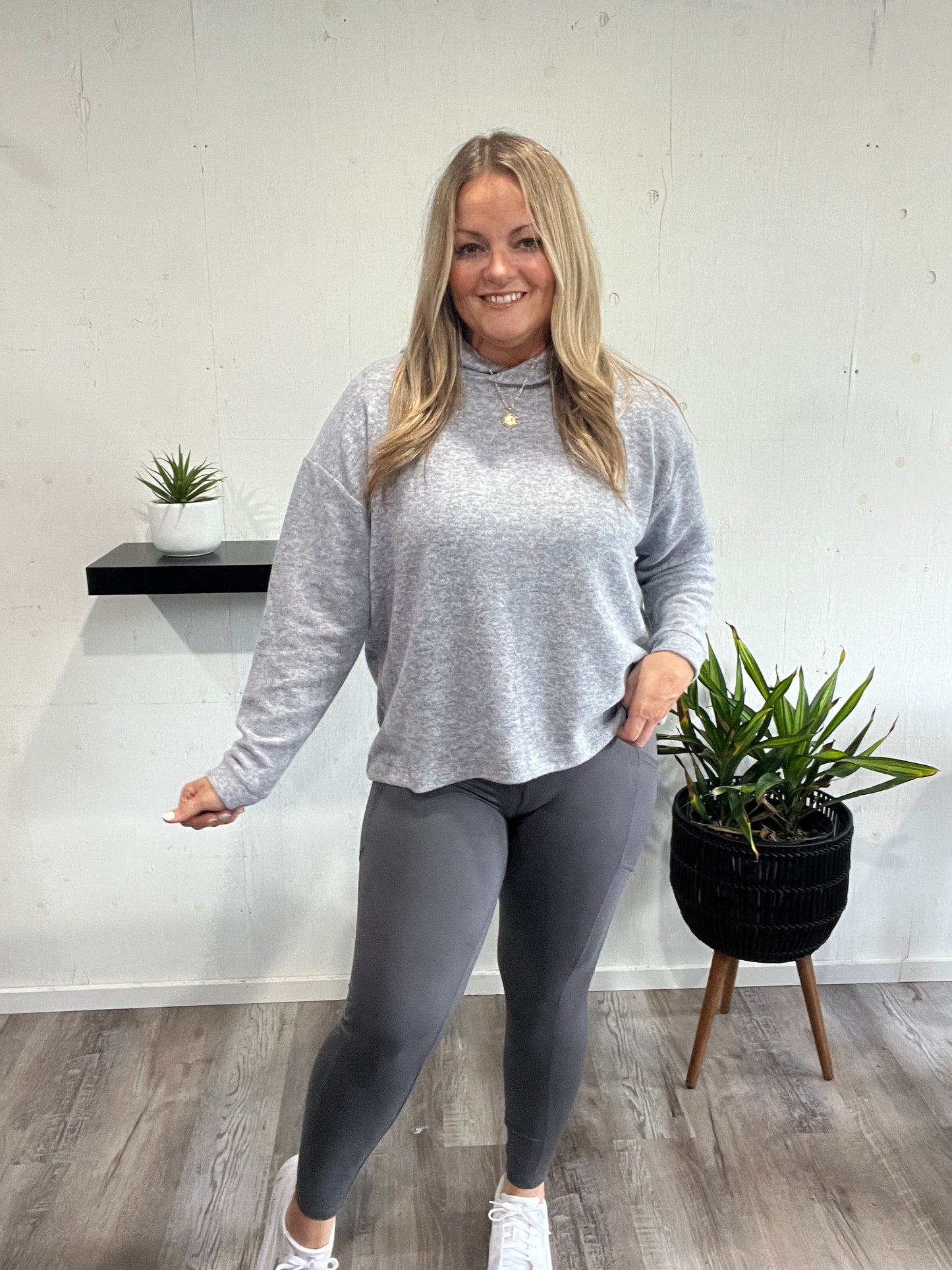 š¤Graphite Gray Leggings