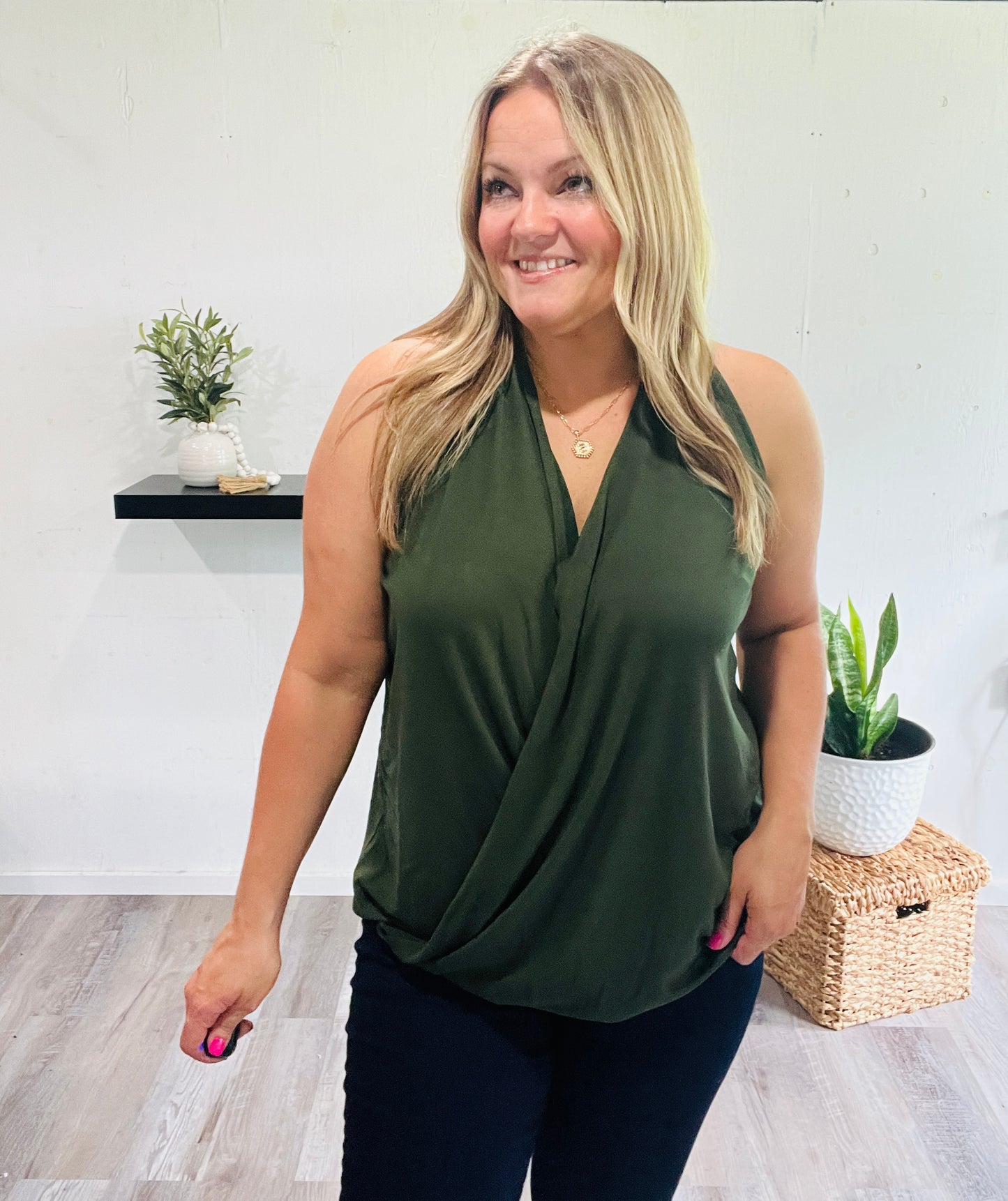 🤍Fresh Cut Greens Halter