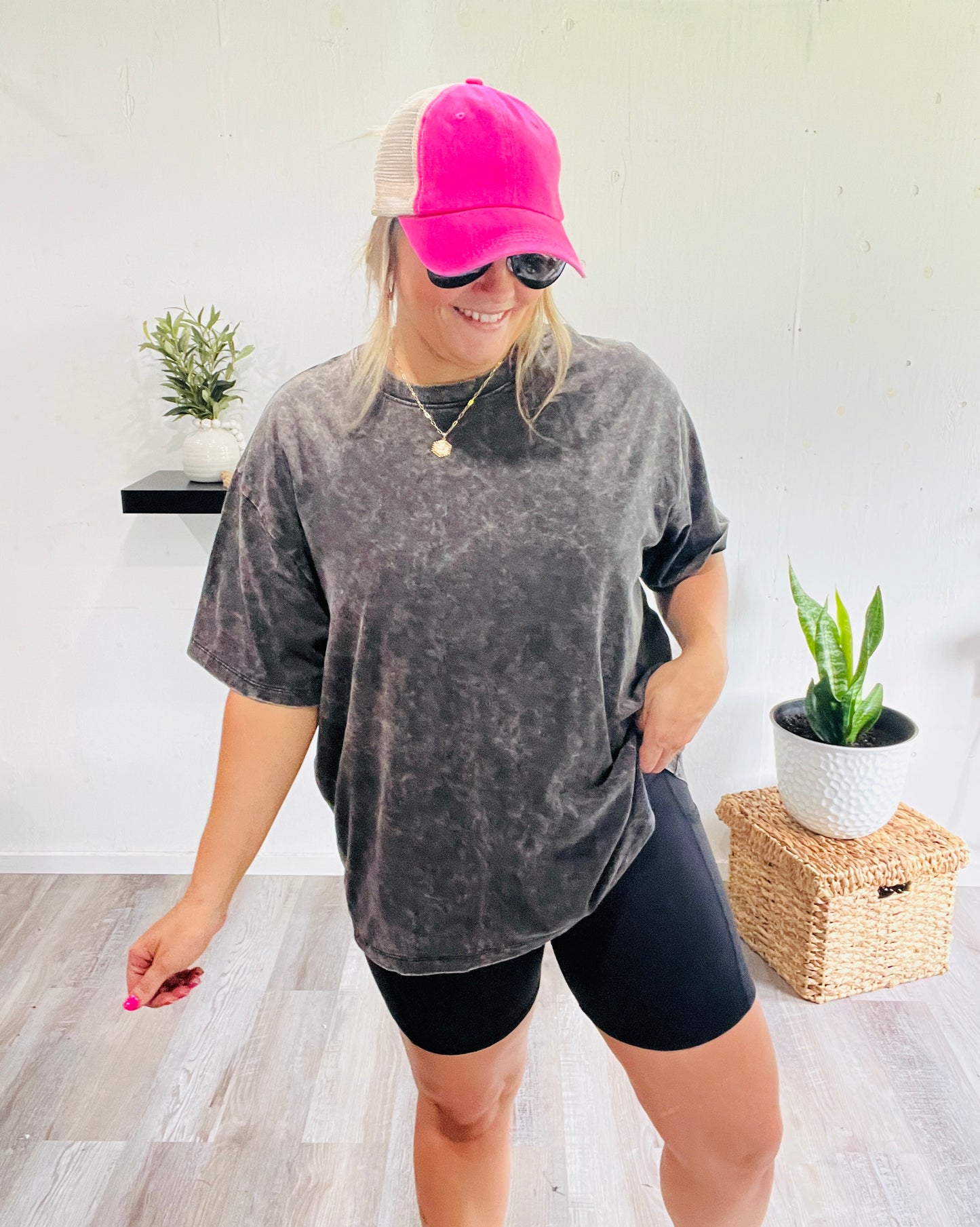 🤍 Ready to Go Washed Tee
