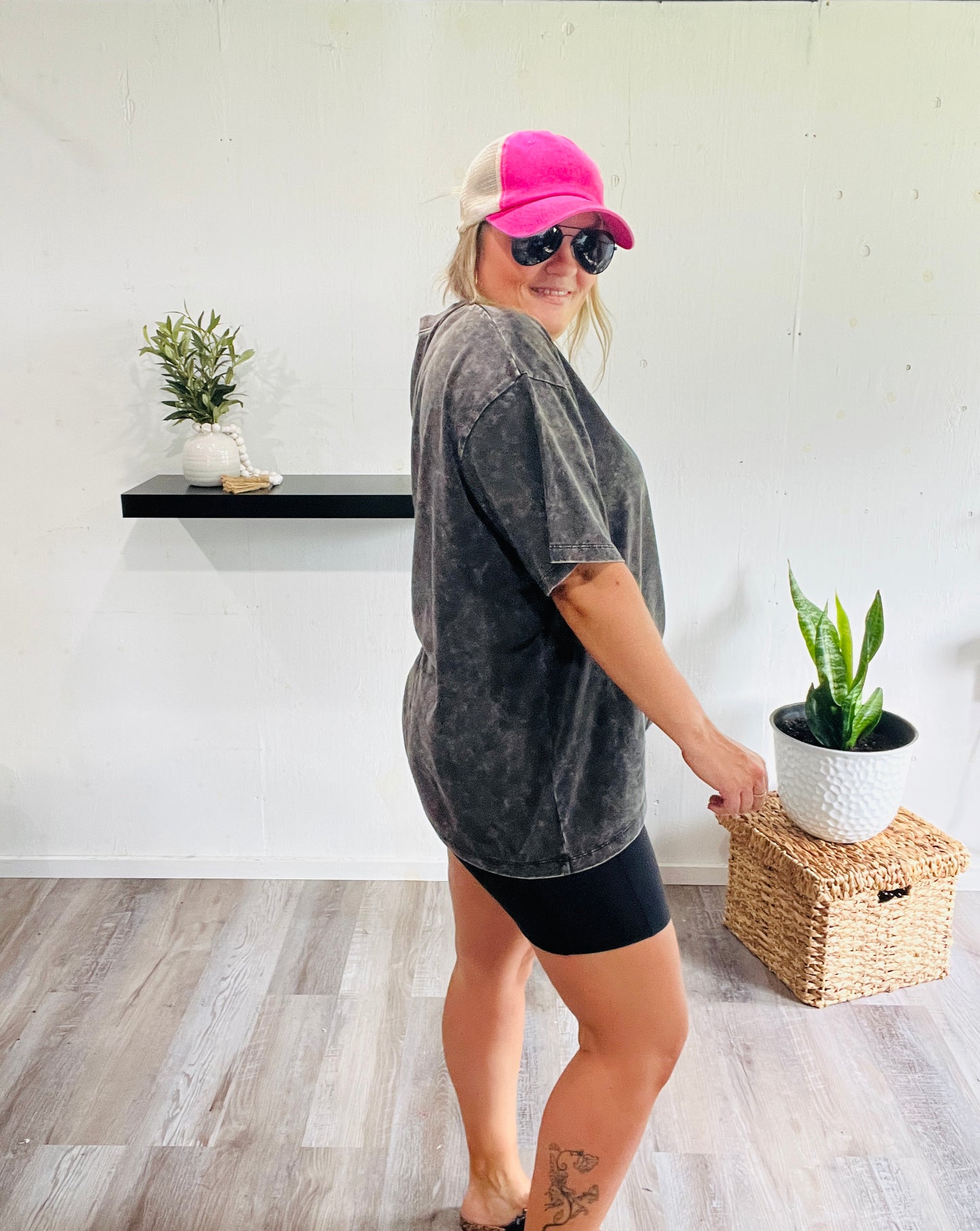 🤍 Ready to Go Washed Tee