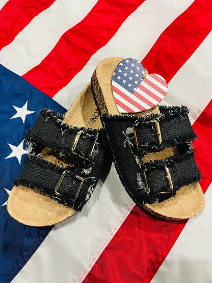 🤍Sunny Day Frayed Edgy Denim Slides