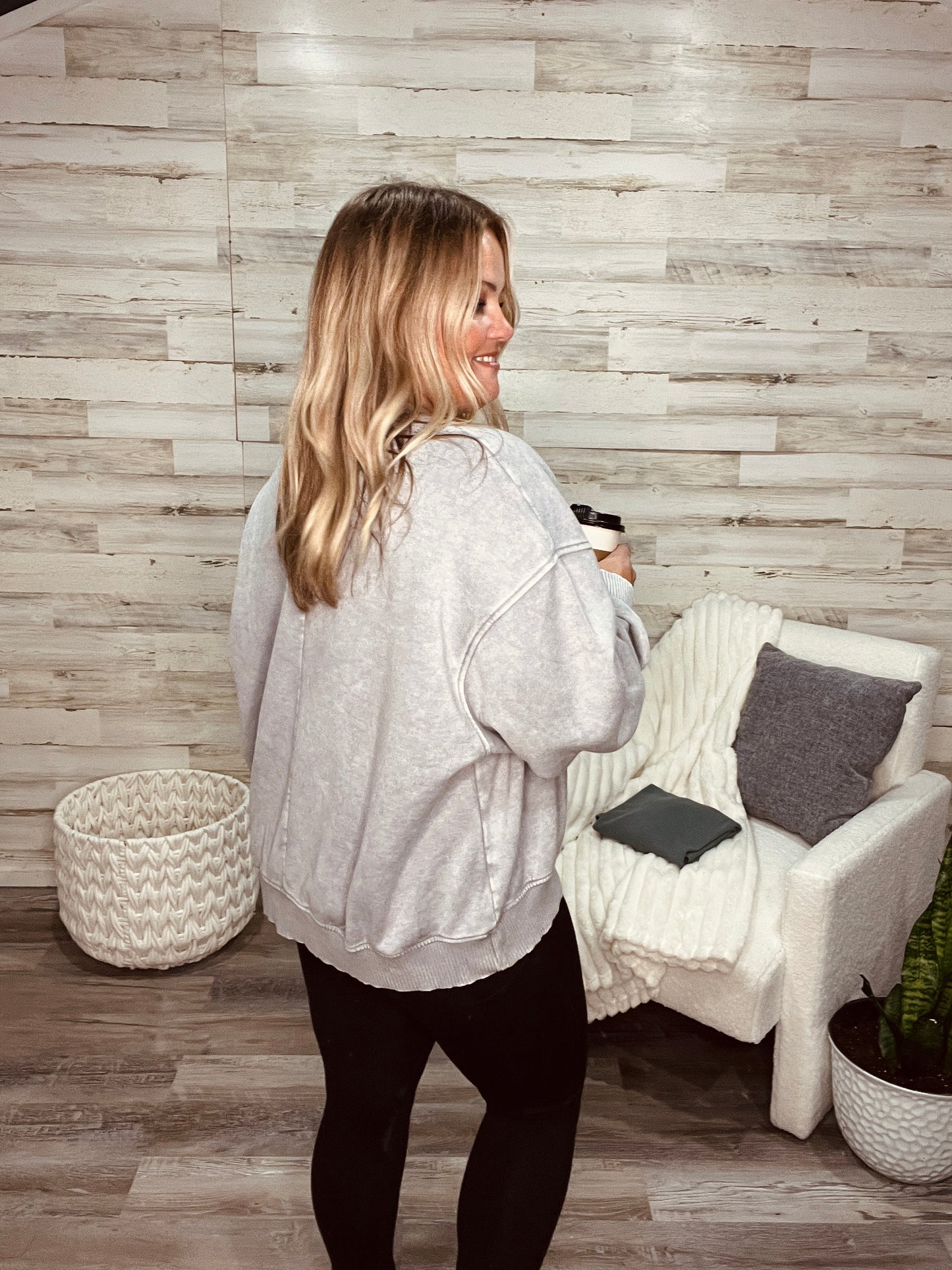 Cloud 9 Cozy Washed Fleece Crew