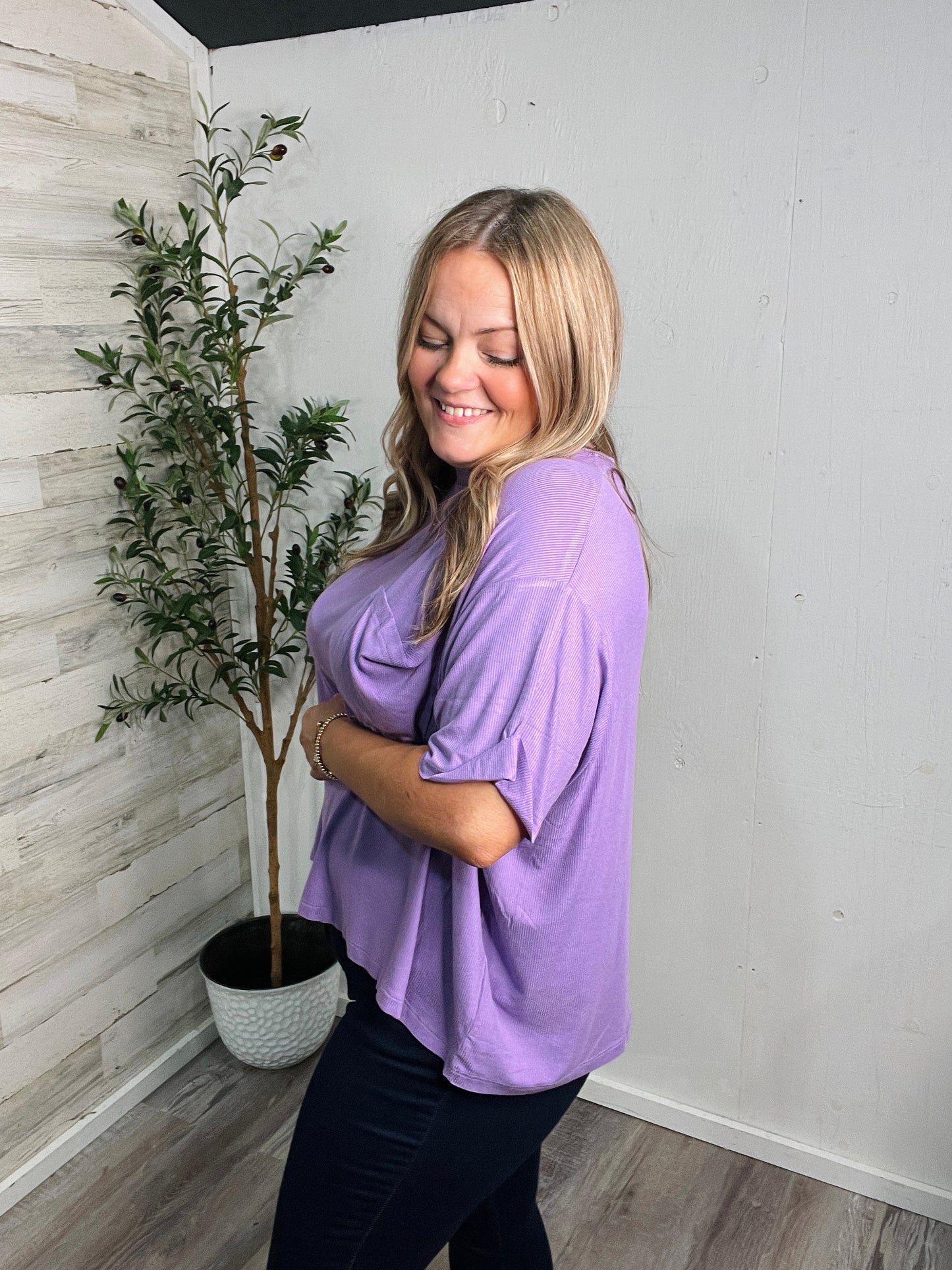 Lila Lust Flowy Basic