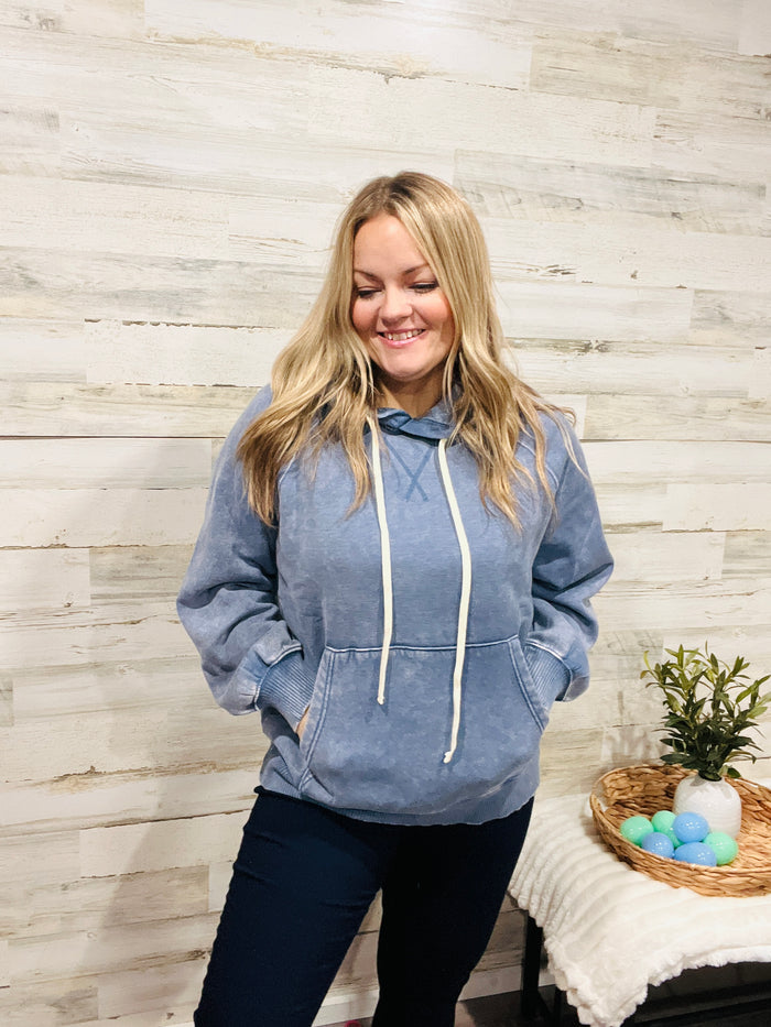 🤍Storm Cloud Acid Wash Hoodie