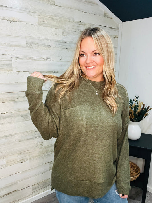 🤍Mossy Green Pullover