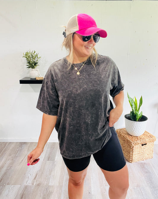 🤍 Ready to Go Washed Tee